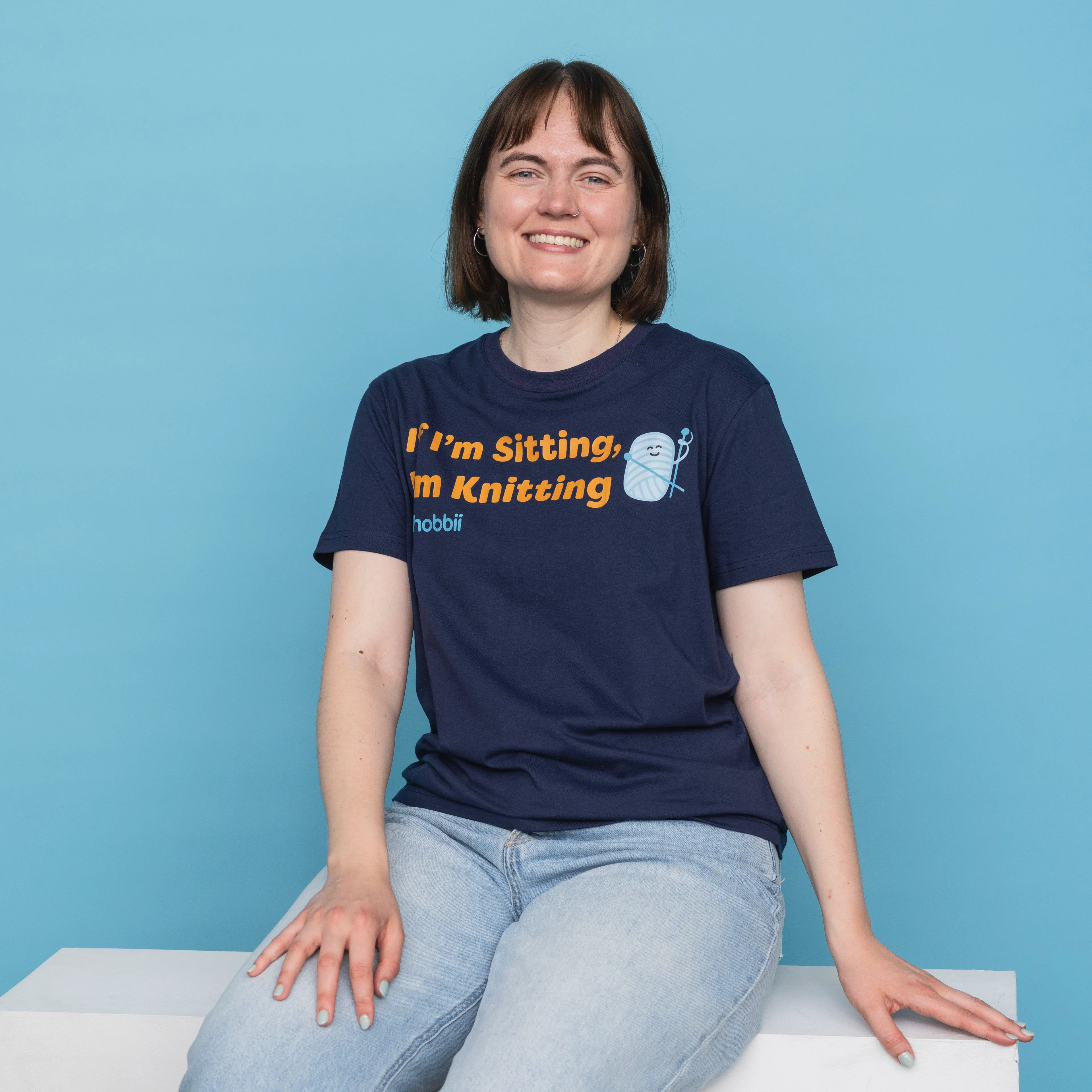 Sitting Knitting T-shirt - Yarniis (Edycja limitowana) - Image 8